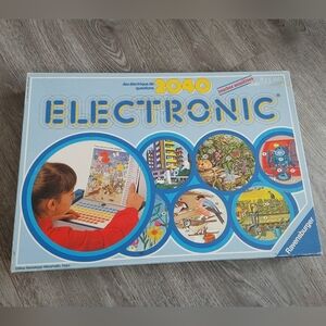 Ravensburger Electronic Questions & Answers Game
